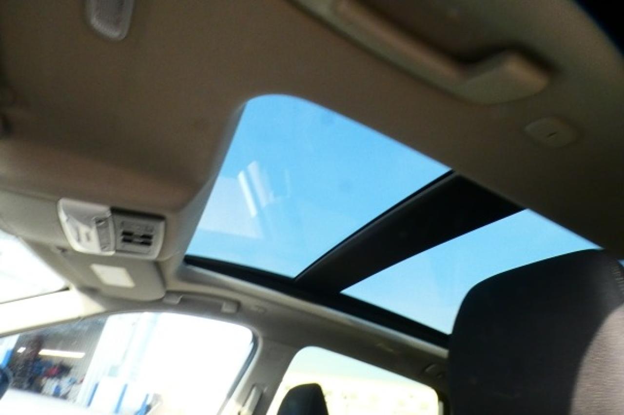 2024 Nissan Rogue SV AWD w/Moonroof, Htd cloth, BUC - Photo #18