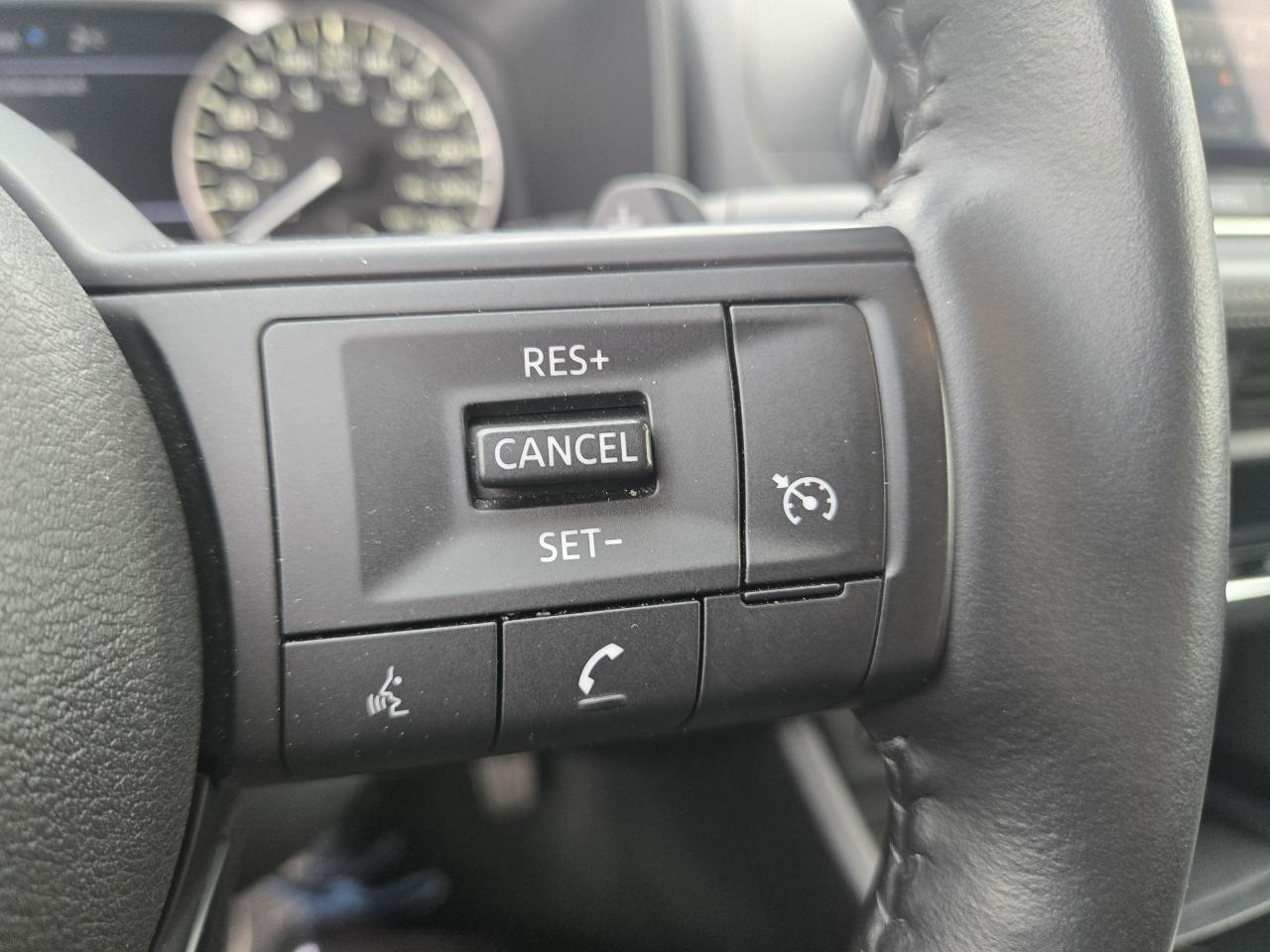 2024 Nissan Rogue S Photo