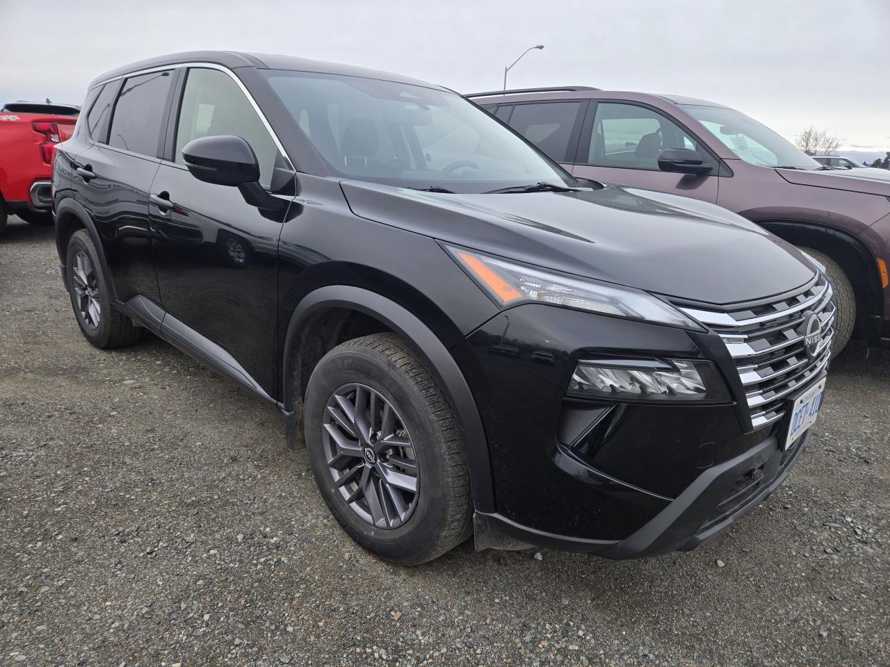 2024 Nissan Rogue S Photo2