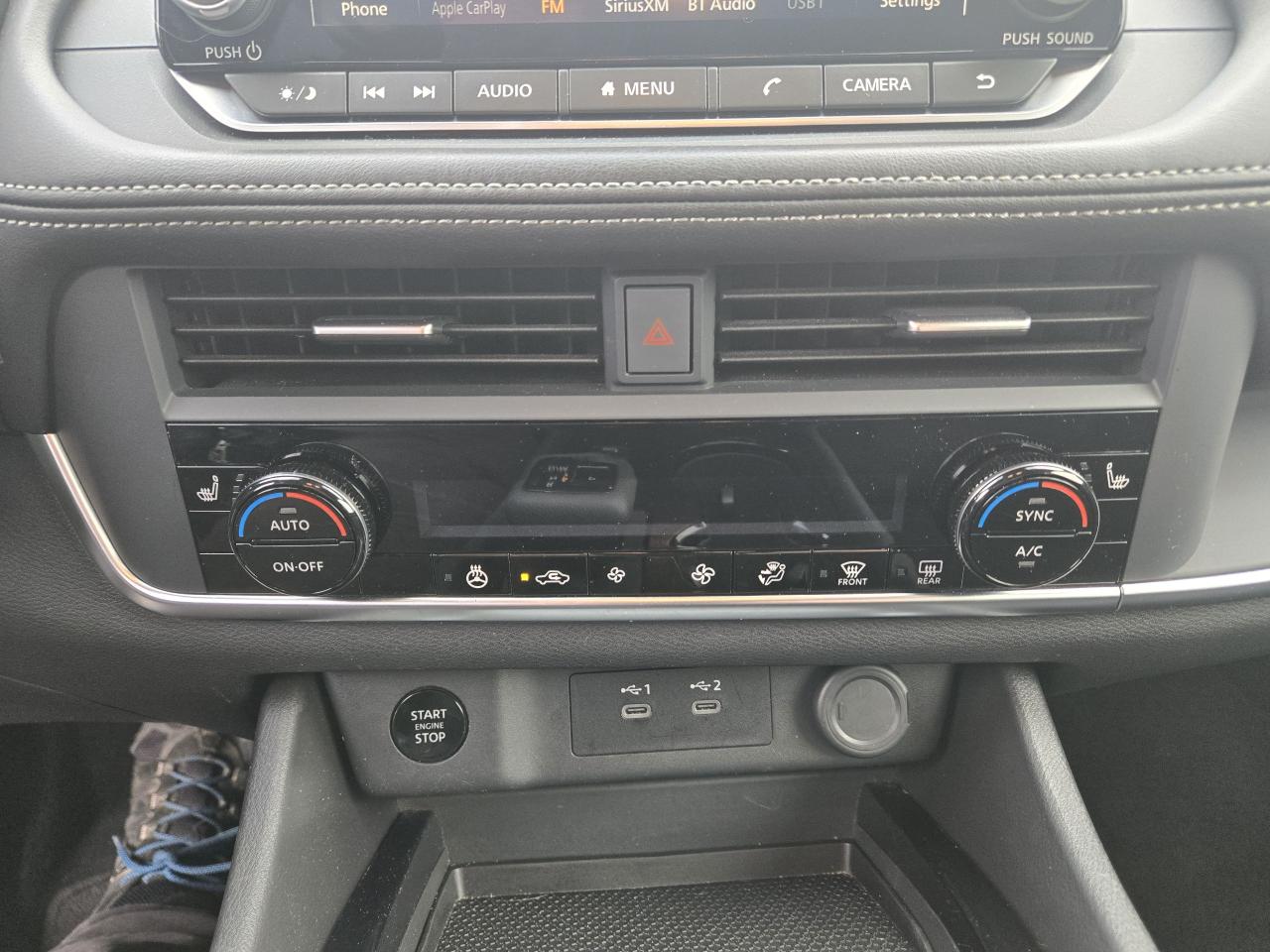 2024 Nissan Rogue S Photo