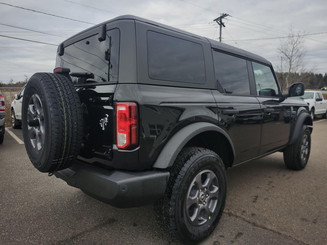 2025 Ford Bronco Big Bend 4 Door 4x4 Photo4