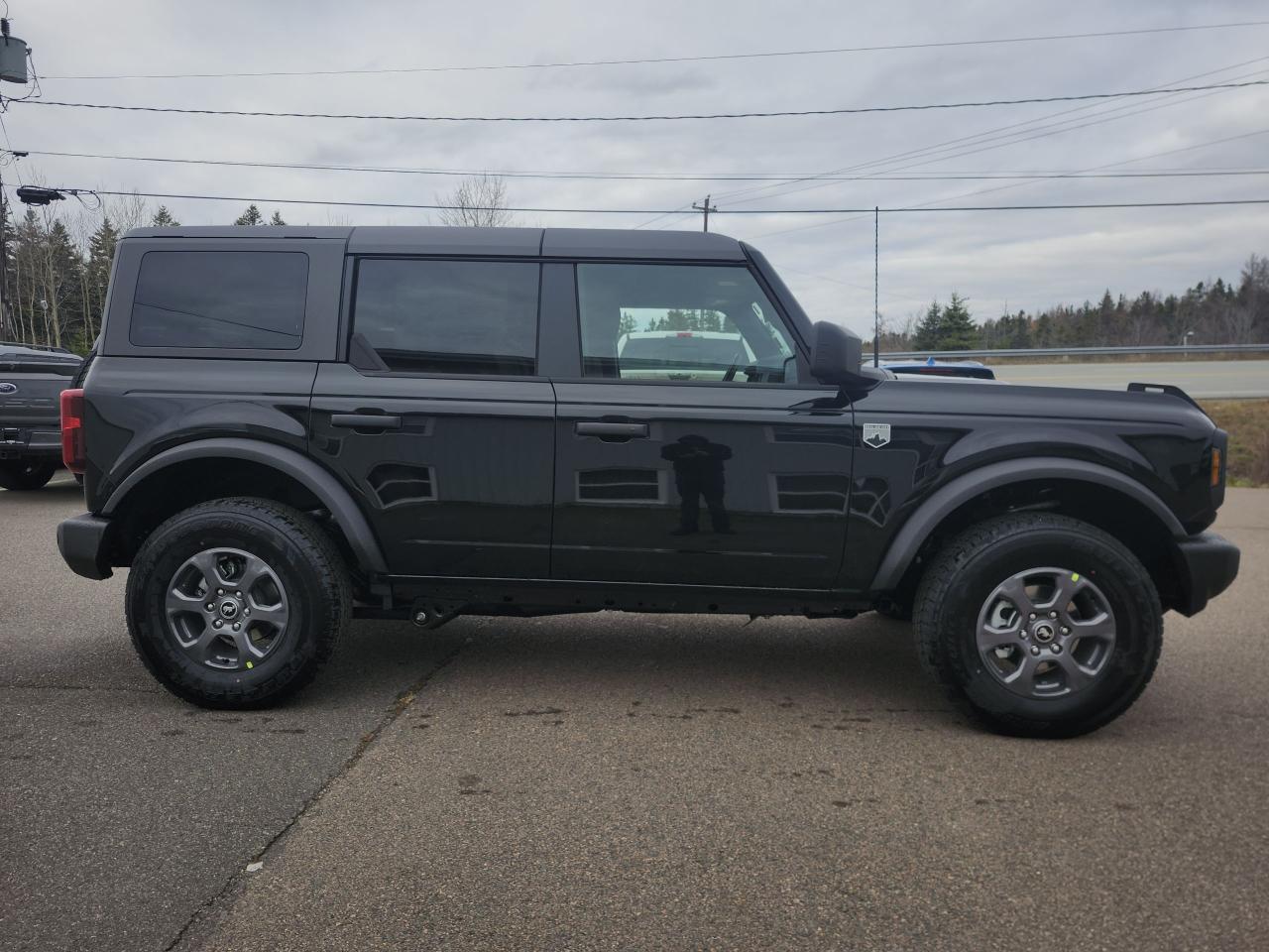 2025 Ford Bronco Big Bend 4 Door 4x4 Photo3