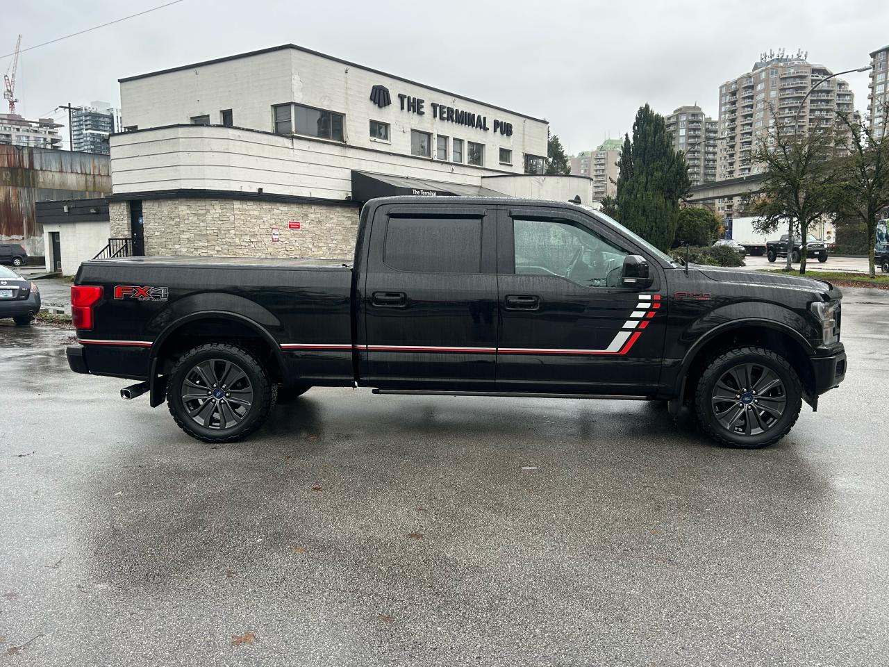 2018 Ford F-150 Lariat - Photo #5