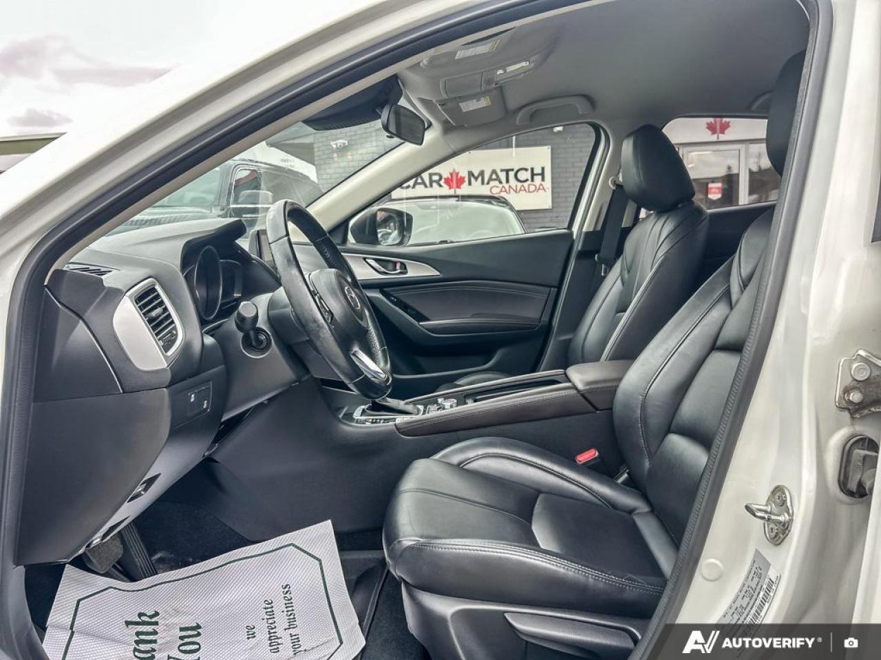 2018 Mazda MAZDA3 GS / NO ACCIDENTS / LEATHER / NAV / BOSE SOUND - Photo #10