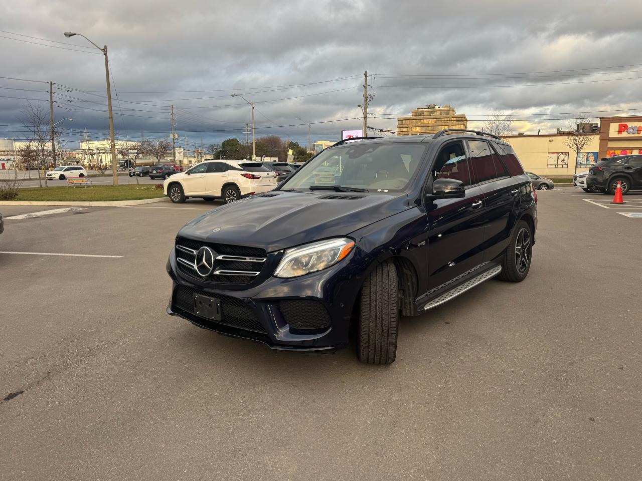 2018 Mercedes-Benz GLE AMG GLE 43 4MATIC LEATHER PAN/ROOF NAV B/SPOT CAMR Photo2