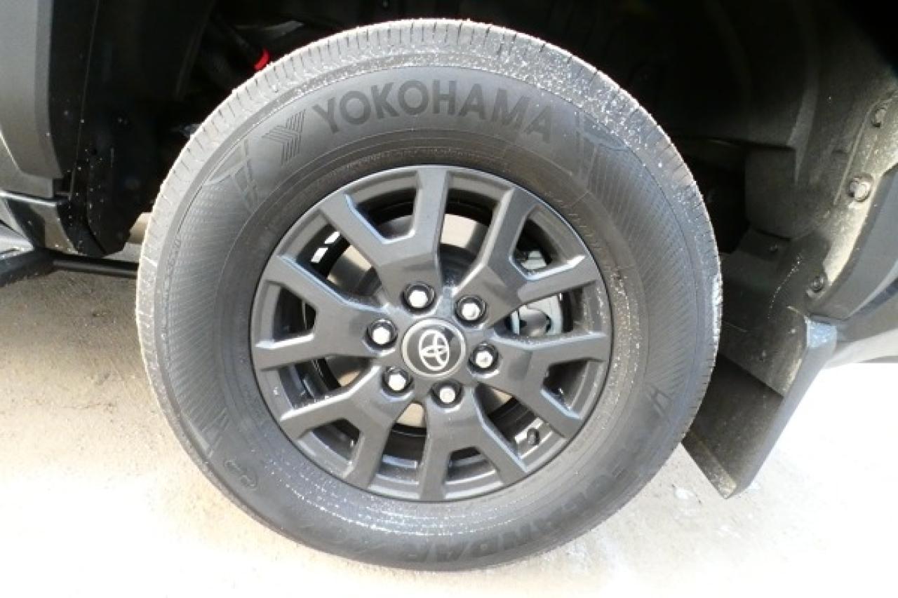 2025 Toyota 4Runner SR5 4WD w/Htd cloth, Nav ready, BUC - Photo #19