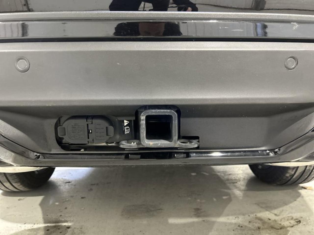 2025 Ford Explorer ST-Line Street Pack | Premium Package | Photo