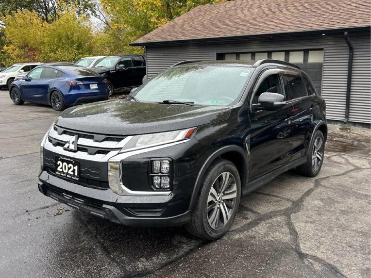 2021 Mitsubishi RVR SEL AWC | Panoramic Roof | Leather Seats | Heated Seats Photo