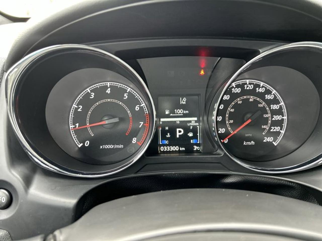 2021 Mitsubishi RVR SEL AWC | Leather Seats | Heated Seats | No accidents Photo