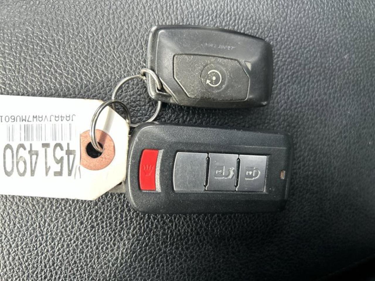 2021 Mitsubishi RVR SEL AWC | Leather Seats | Heated Seats | No accidents Photo