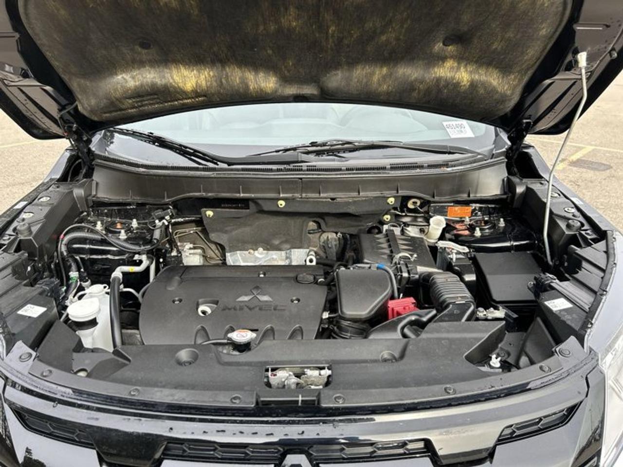 2021 Mitsubishi RVR SEL AWC | Leather Seats | Heated Seats | No accidents Photo