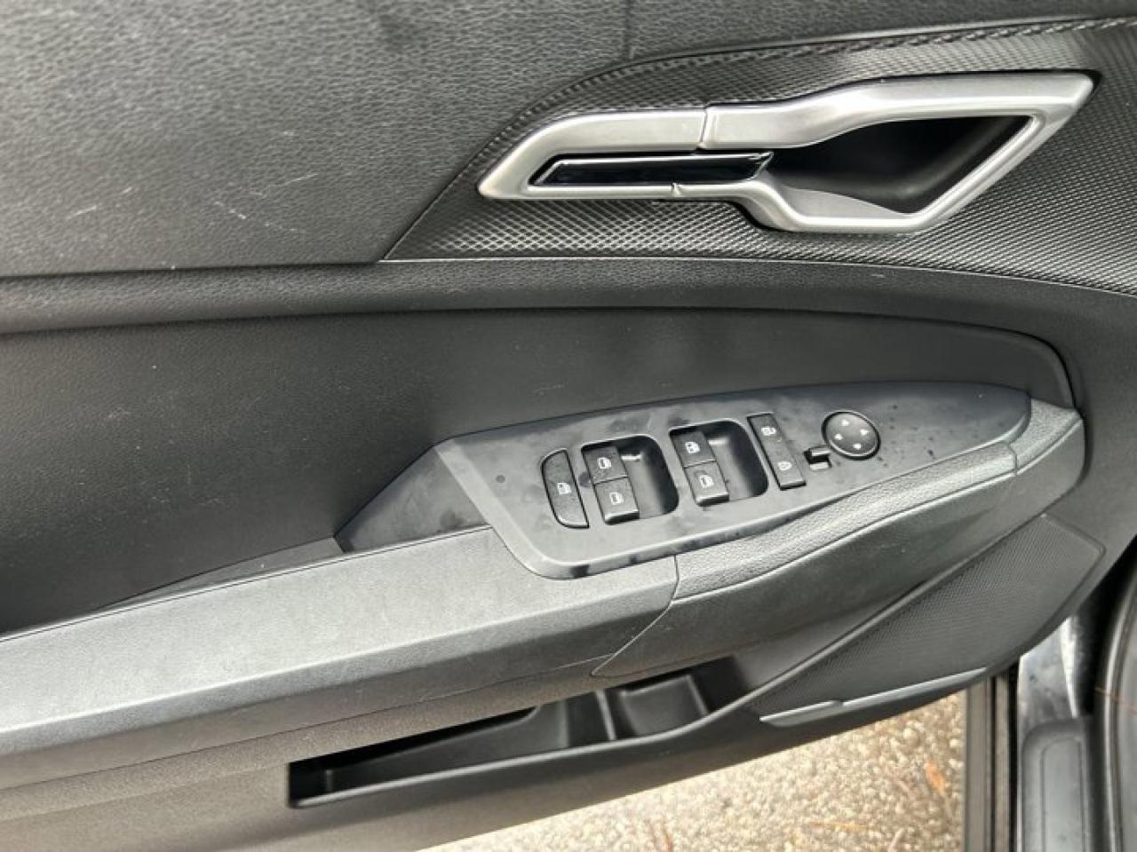 2023 Kia Sportage LX Photo