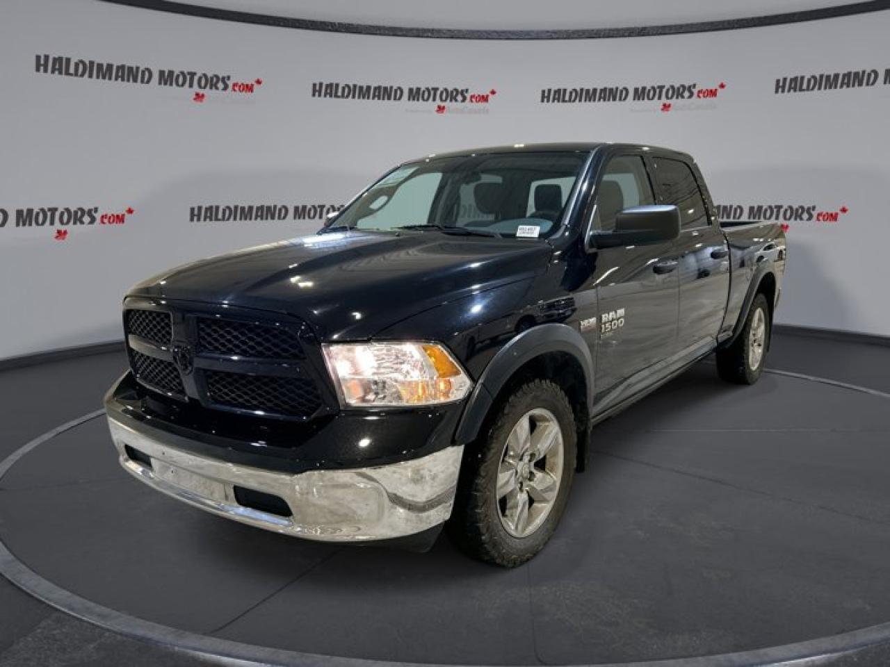 2019 RAM 1500 Classic Tradesman 4x4 Crew Photo0