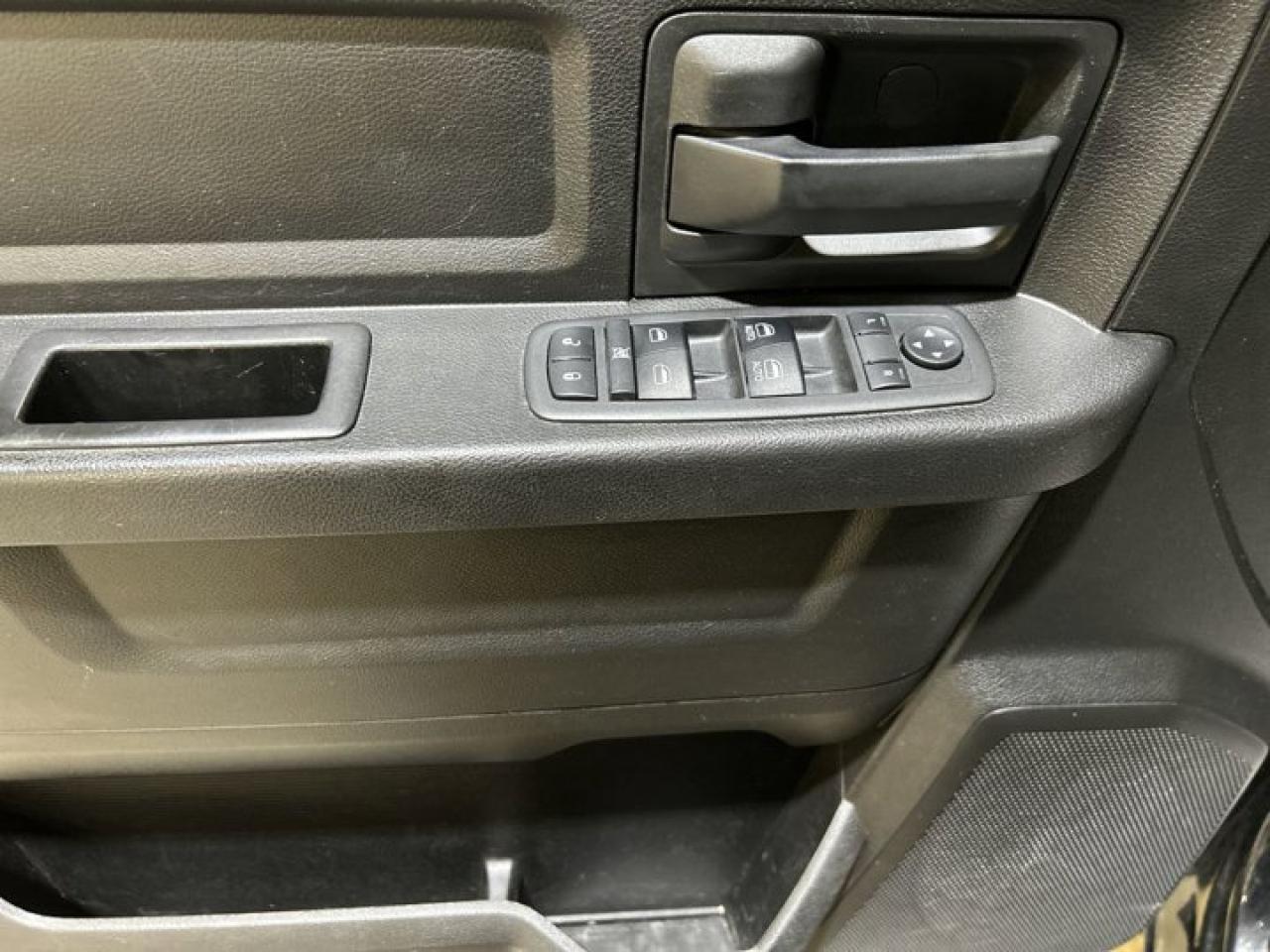 2019 RAM 1500 Classic Tradesman 4x4 Crew Photo