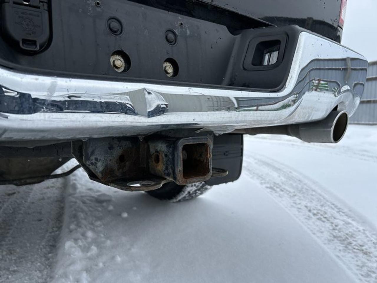 2019 RAM 1500 Classic SXT Crew Cab 5'7 Box 4x4 Photo