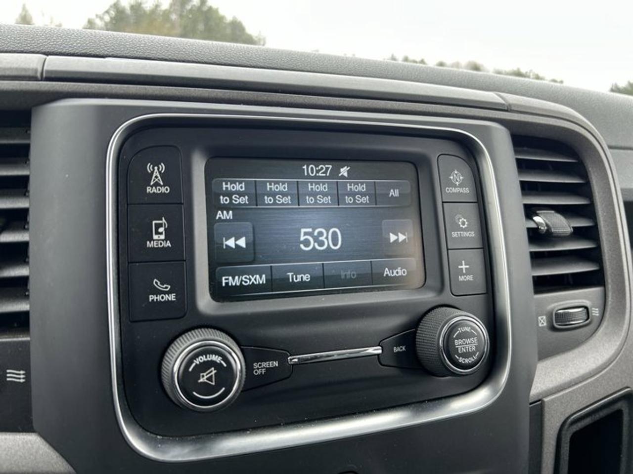 2019 RAM 1500 Classic SXT Crew Cab 5'7 Box 4x4 Photo