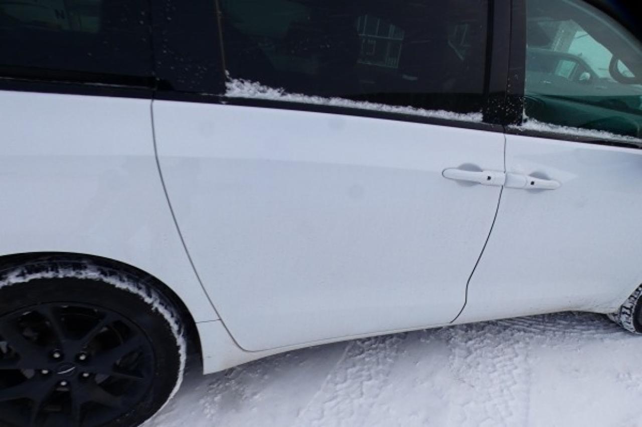 2024 Chrysler Pacifica Touring-L FWD w/Htd Leather, pano S/R, BUC - Photo #27