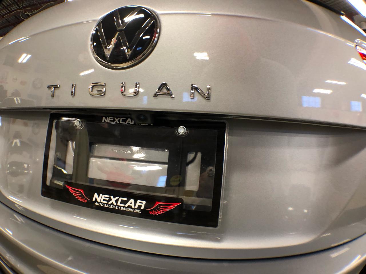 2023 Volkswagen Tiguan COMFORTLINE R-LINE B/EDITION AWD LEATHER PAN/ROOF Photo