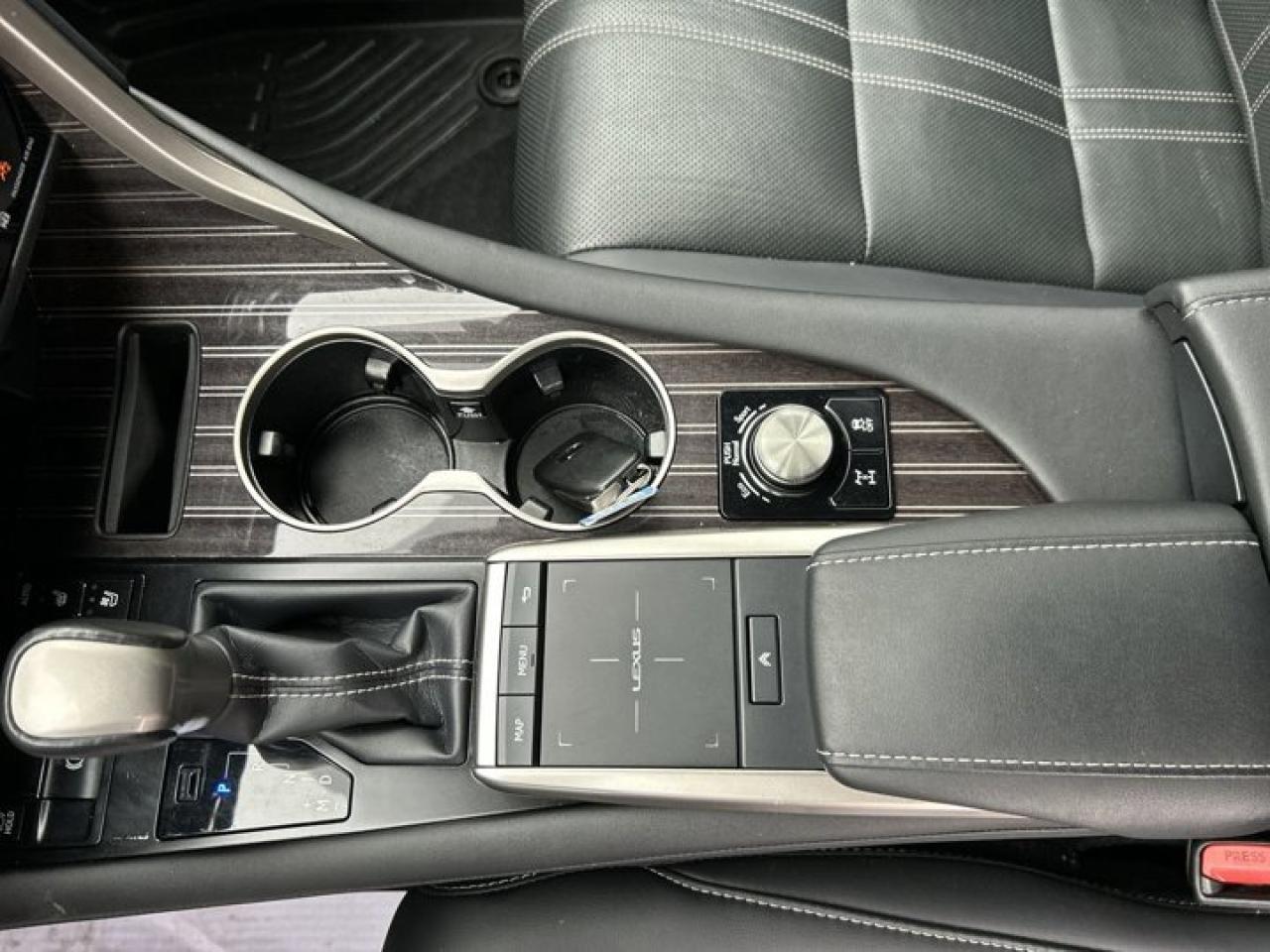 2020 Lexus RX RX 350 4WD | Leather Seats | Heated Seats | AC Seats Photo