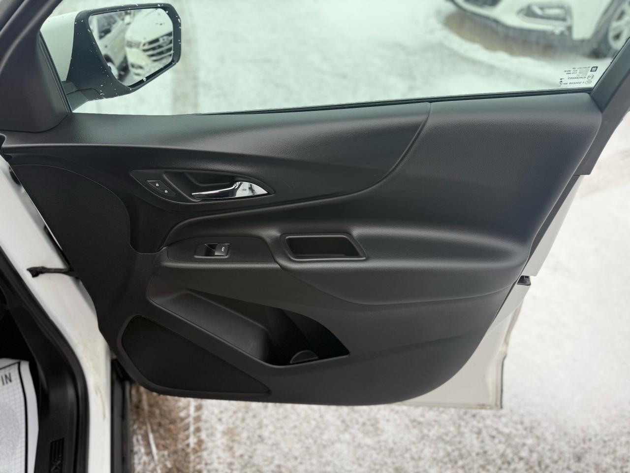 2019 Chevrolet Equinox LT Photo