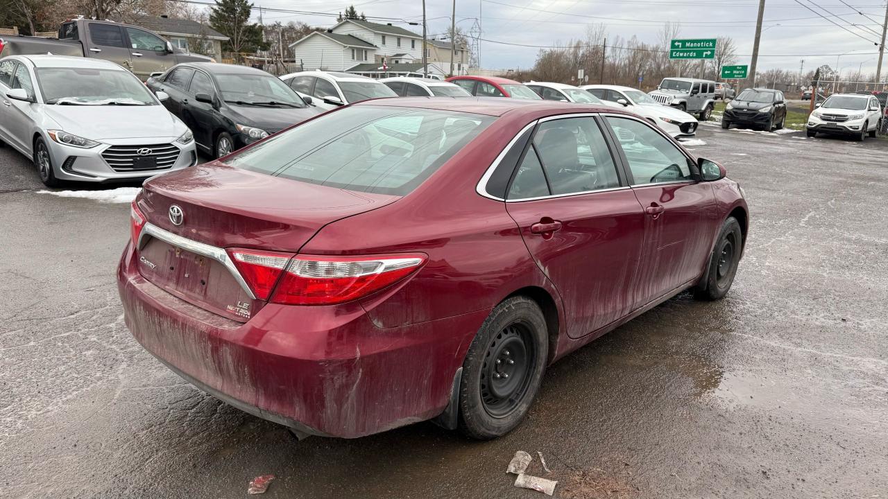 2017 Toyota Camry LE Photo4