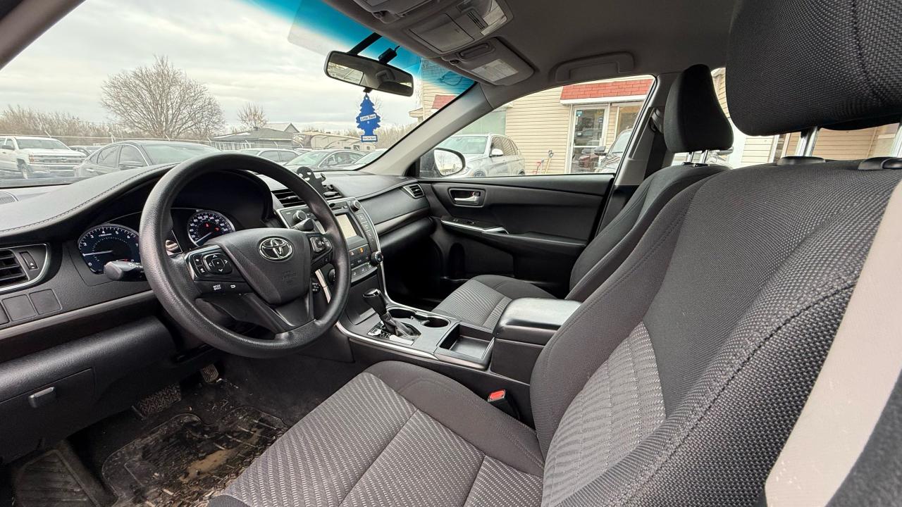 2017 Toyota Camry LE Photo