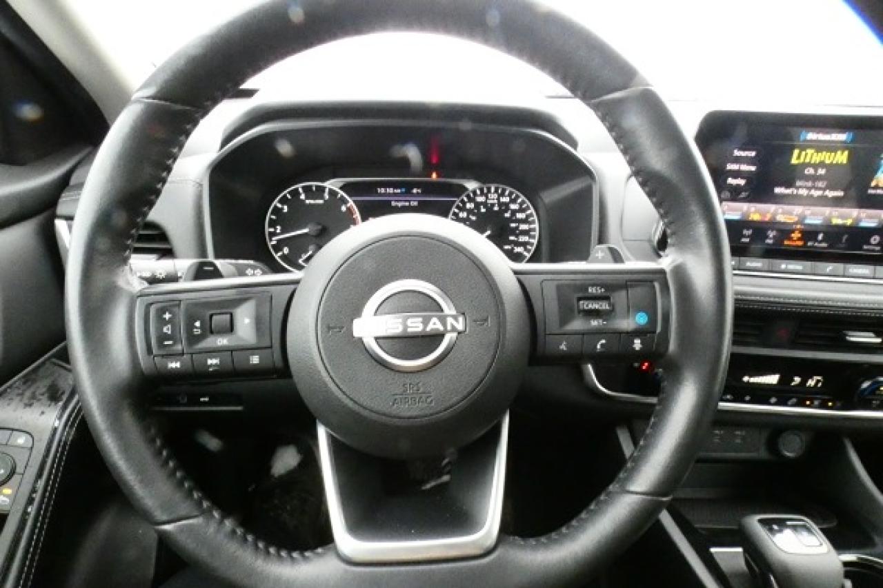2024 Nissan Rogue SV AWD w/Moonroof, Htd cloth, BUC - Photo #13