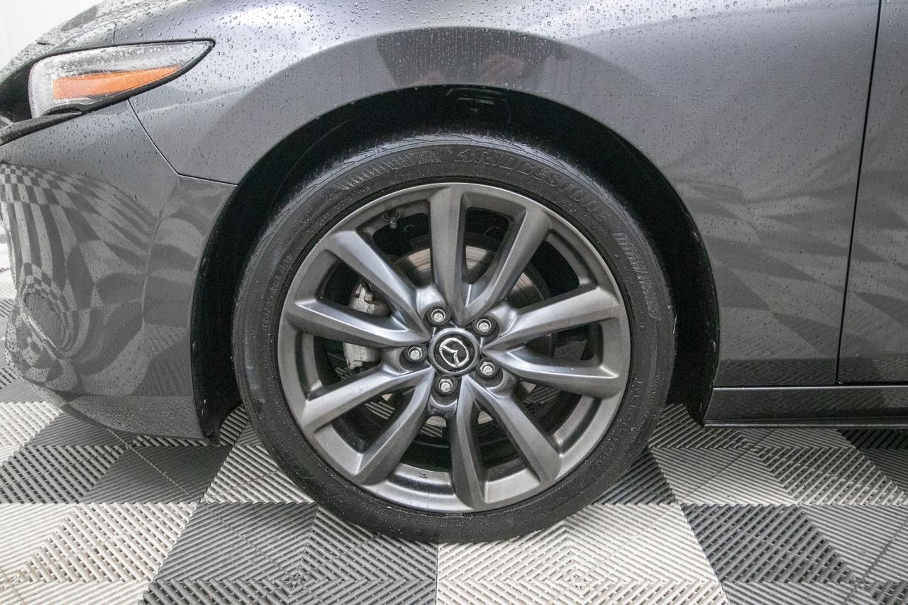 2021 Mazda MAZDA3 GT Auto i-ACTIV AWD Photo5