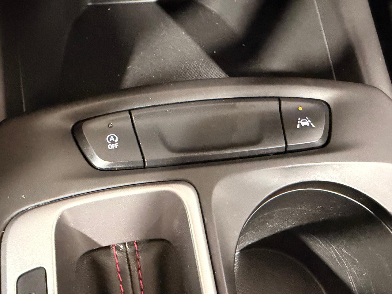 2024 Chevrolet Trax 1RS+ONE OWNER+CLEAN CARFAX Photo