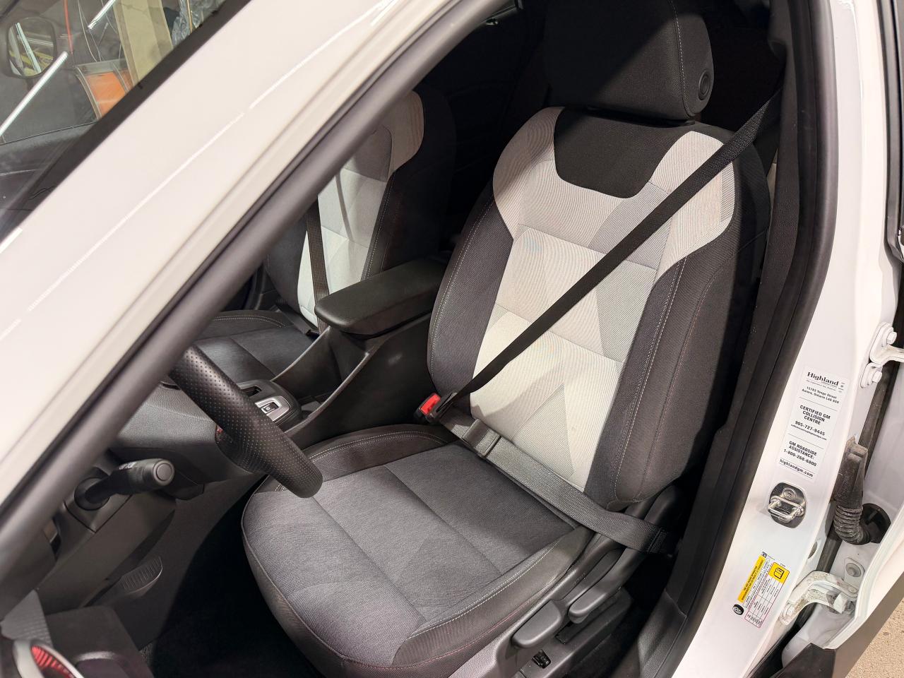 2024 Chevrolet Trax 1RS+ONE OWNER+CLEAN CARFAX Photo