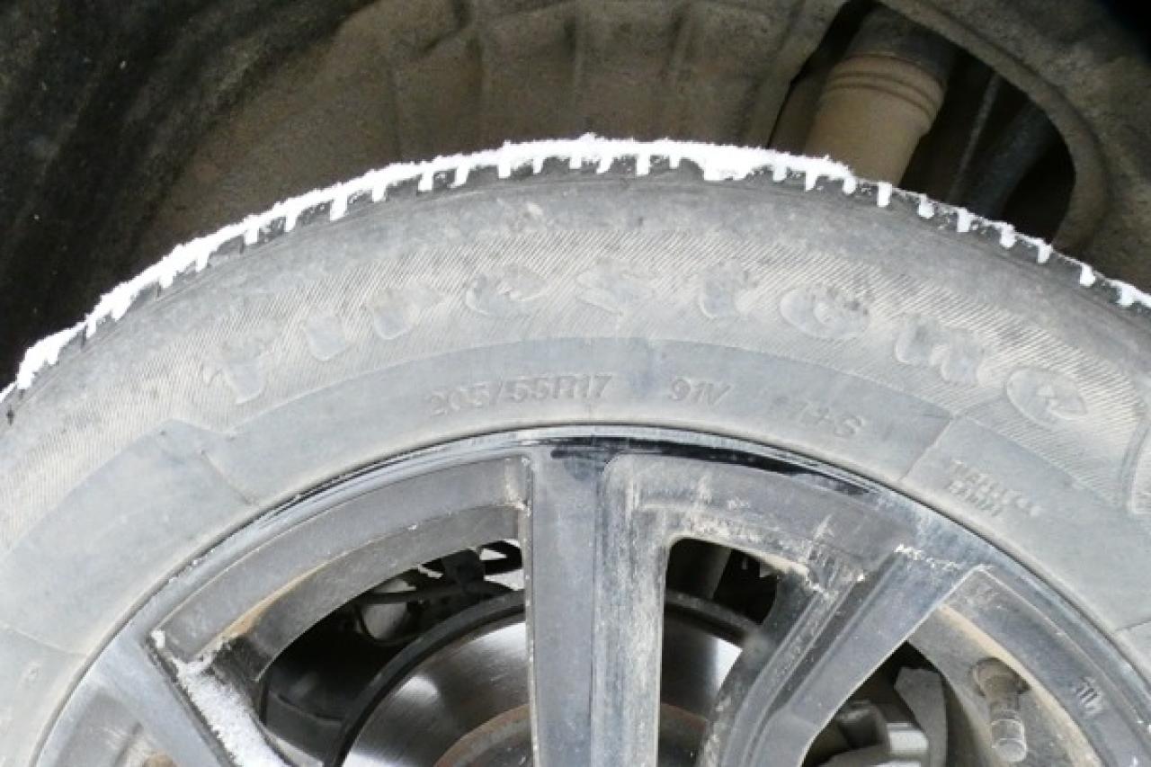 2024 Nissan Kicks SR FWD w/Htd Leather, BUC - Photo #18