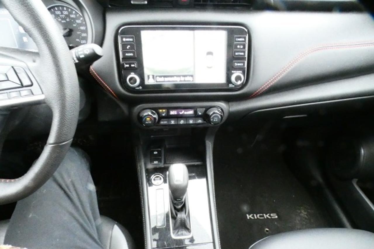 2024 Nissan Kicks SR FWD w/Htd Leather, BUC - Photo #16