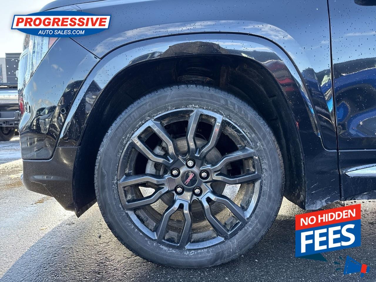 2023 GMC Terrain Denali Photo