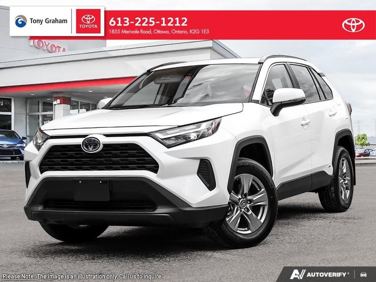 2025 Toyota RAV4 XLE Photo0