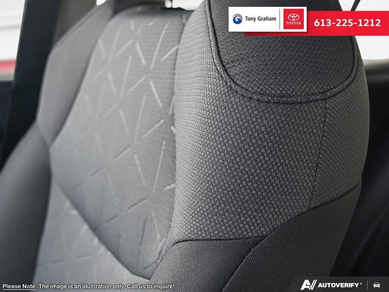 2025 Toyota RAV4 XLE Photo