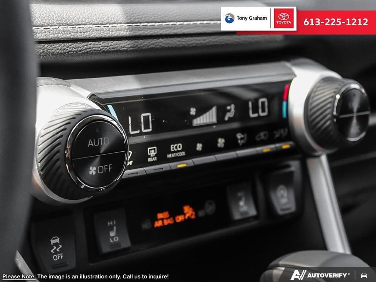 2025 Toyota RAV4 XLE Photo