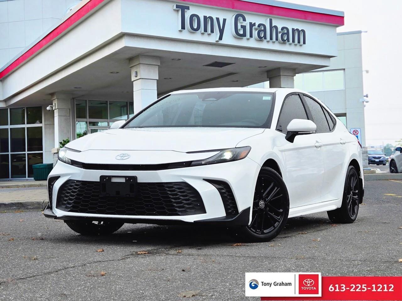 Used 2025 Toyota Camry SE Upgrade for sale in Ottawa, ON