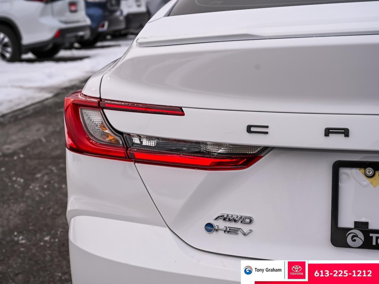 2025 Toyota Camry SE Upgrade Photo