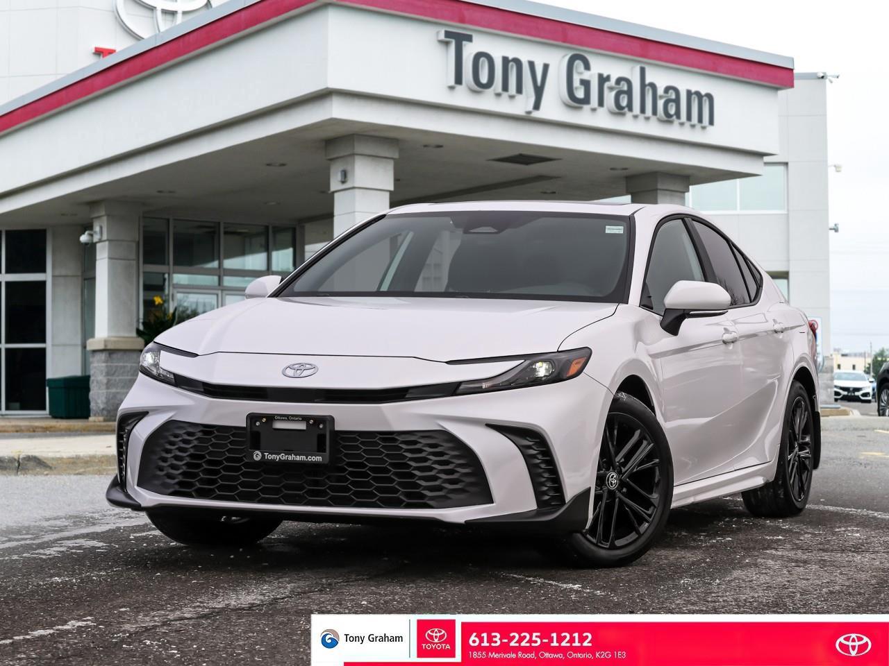 Used 2025 Toyota Camry SE Upgrade for sale in Ottawa, ON