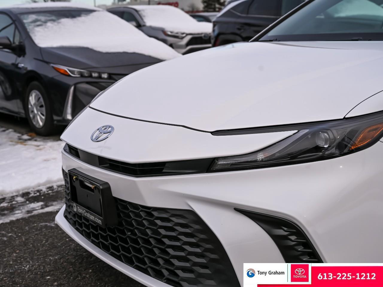 2025 Toyota Camry SE Upgrade Photo