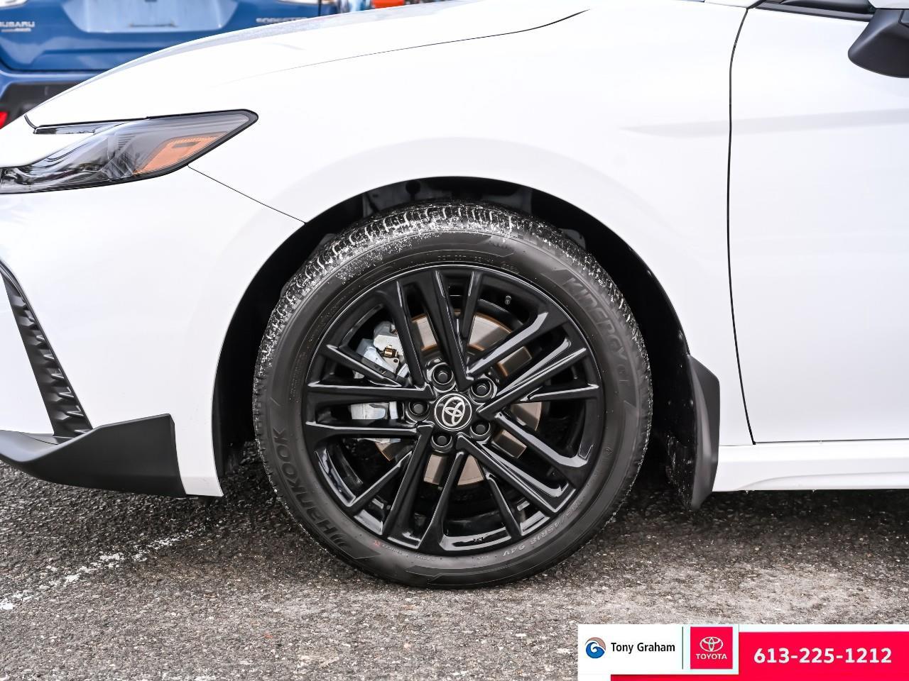 2025 Toyota Camry SE Upgrade Photo