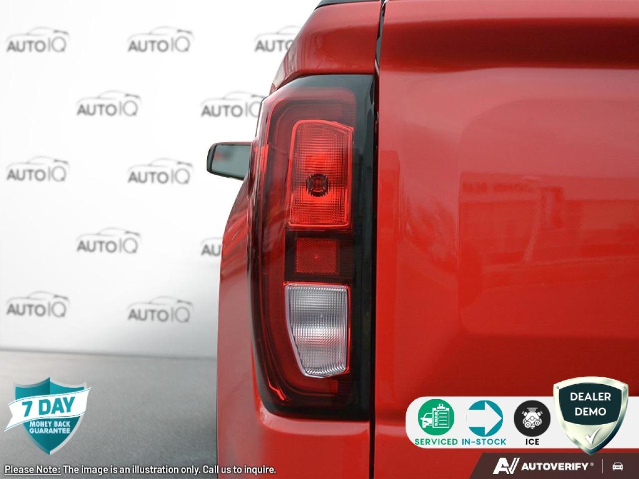 2026 GMC Sierra 1500 Elevation FRONT BUCKET SEATS WITH CENTRE CONSOLE INCLUDES WIRELESS CHARGING | MAX TRAILERING PKG | ELEVATION BLACK PKG Photo