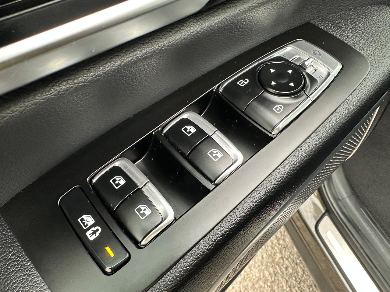 2022 Kia Telluride SX-AWD HTD/CLD-LTHR Dual-Sunroof 7Pass SkyView XM Photo