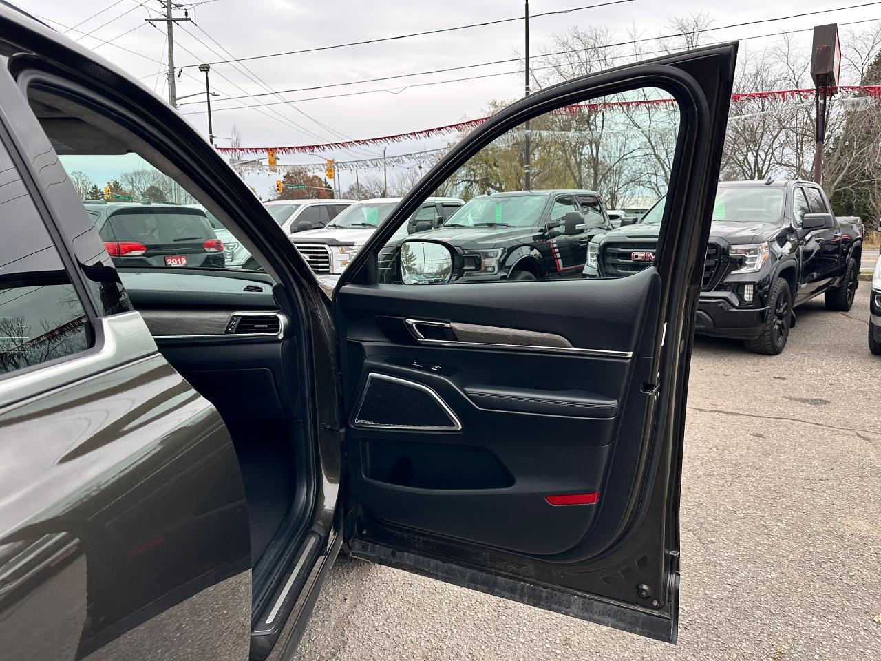 2022 Kia Telluride SX-AWD HTD/CLD-LTHR Dual-Sunroof 7Pass SkyView XM Photo