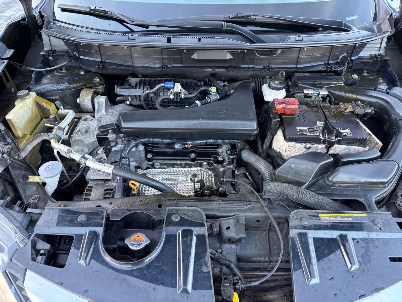 2017 Nissan Rogue SL Platinum Photo