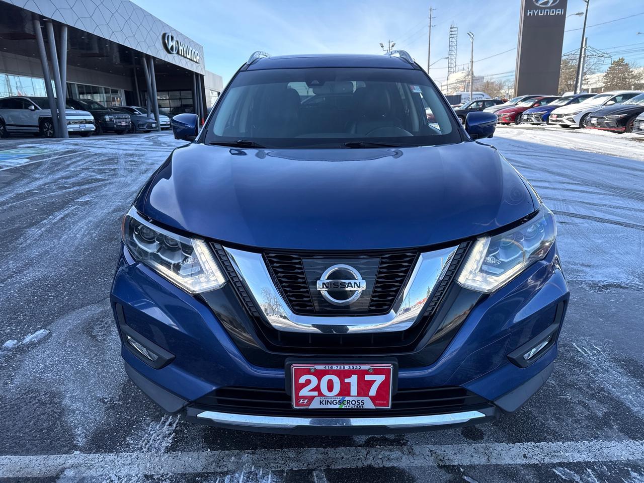 2017 Nissan Rogue SL Platinum Photo