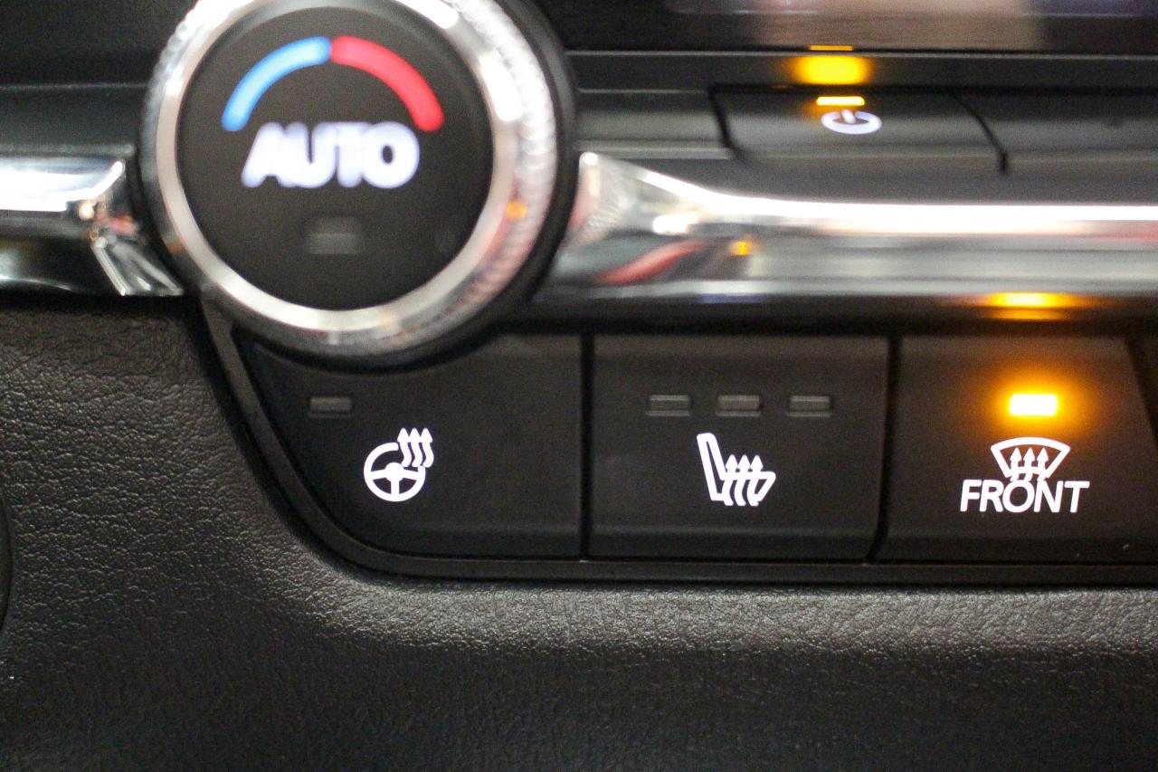 2023 Mazda CX-30 GT w/Turbo LEASE RETURN - HEADS UP DISPLAY - TURBO ENGINE - 360° CAMERA Photo