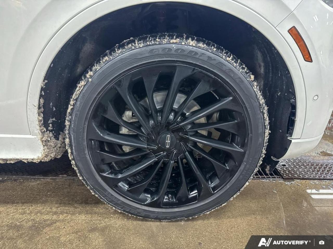 2023 Lincoln Aviator Reserve 201A | JET APP PKG | LUX PKG | ELEMENTS | TOW PKG Photo