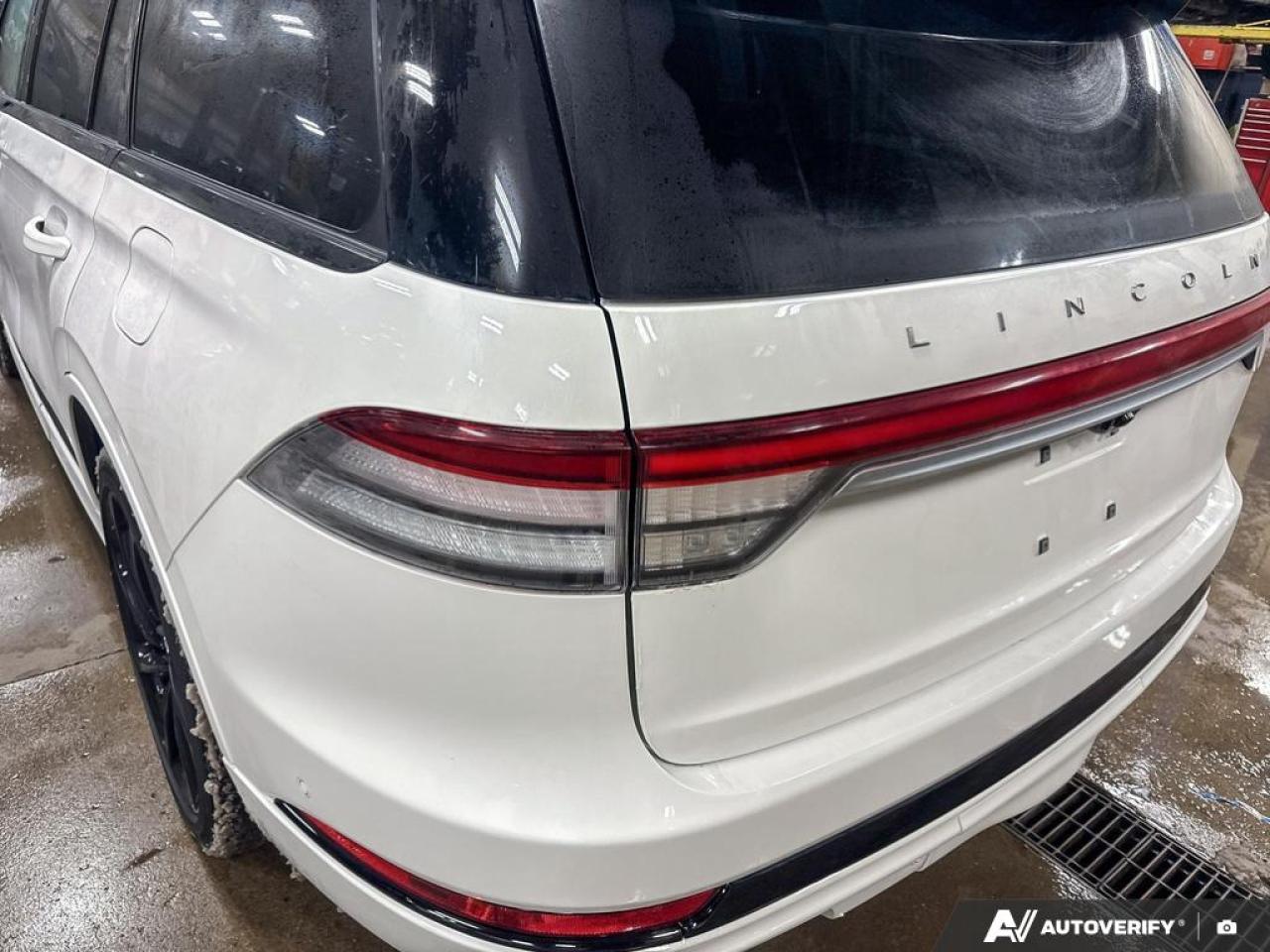 2023 Lincoln Aviator Reserve 201A | JET APP PKG | LUX PKG | ELEMENTS | TOW PKG Photo