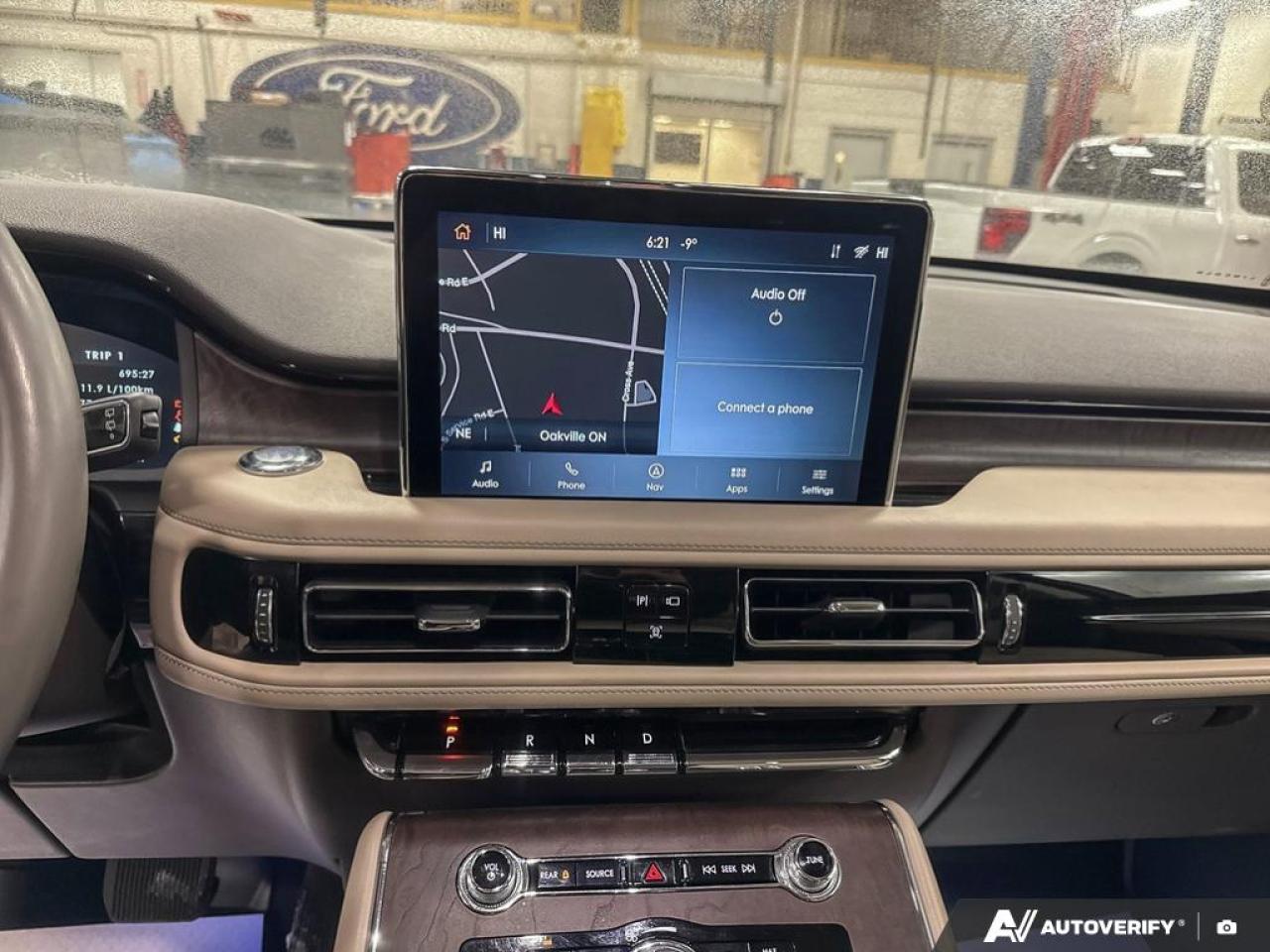 2023 Lincoln Aviator Reserve 201A | JET APP PKG | LUX PKG | ELEMENTS | TOW PKG Photo